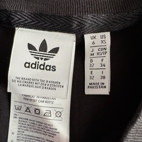 Adidas Originals Crop Top in Size Small - Picture 3 of 3